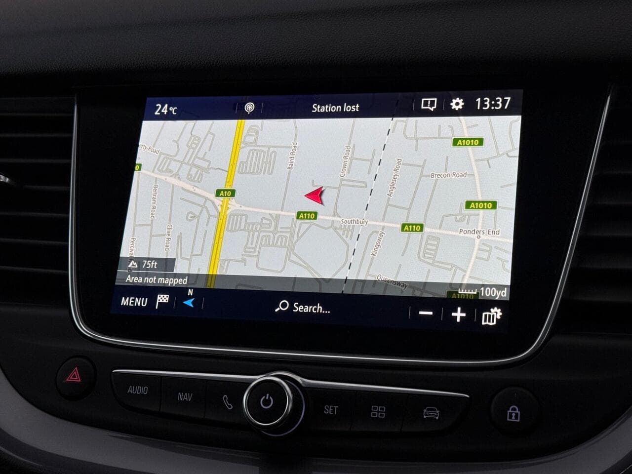 Vauxhall Grandland X thumbnail Infotainment System
