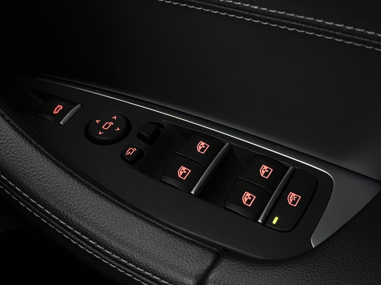 BMW X3 thumbnail Misc Controls