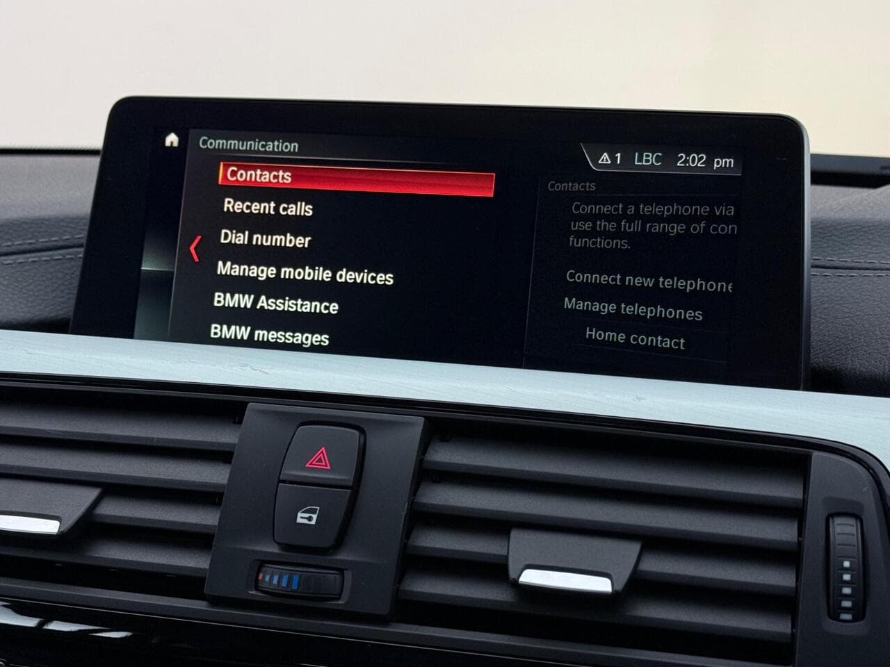 BMW 3 Series thumbnail Infotainment System