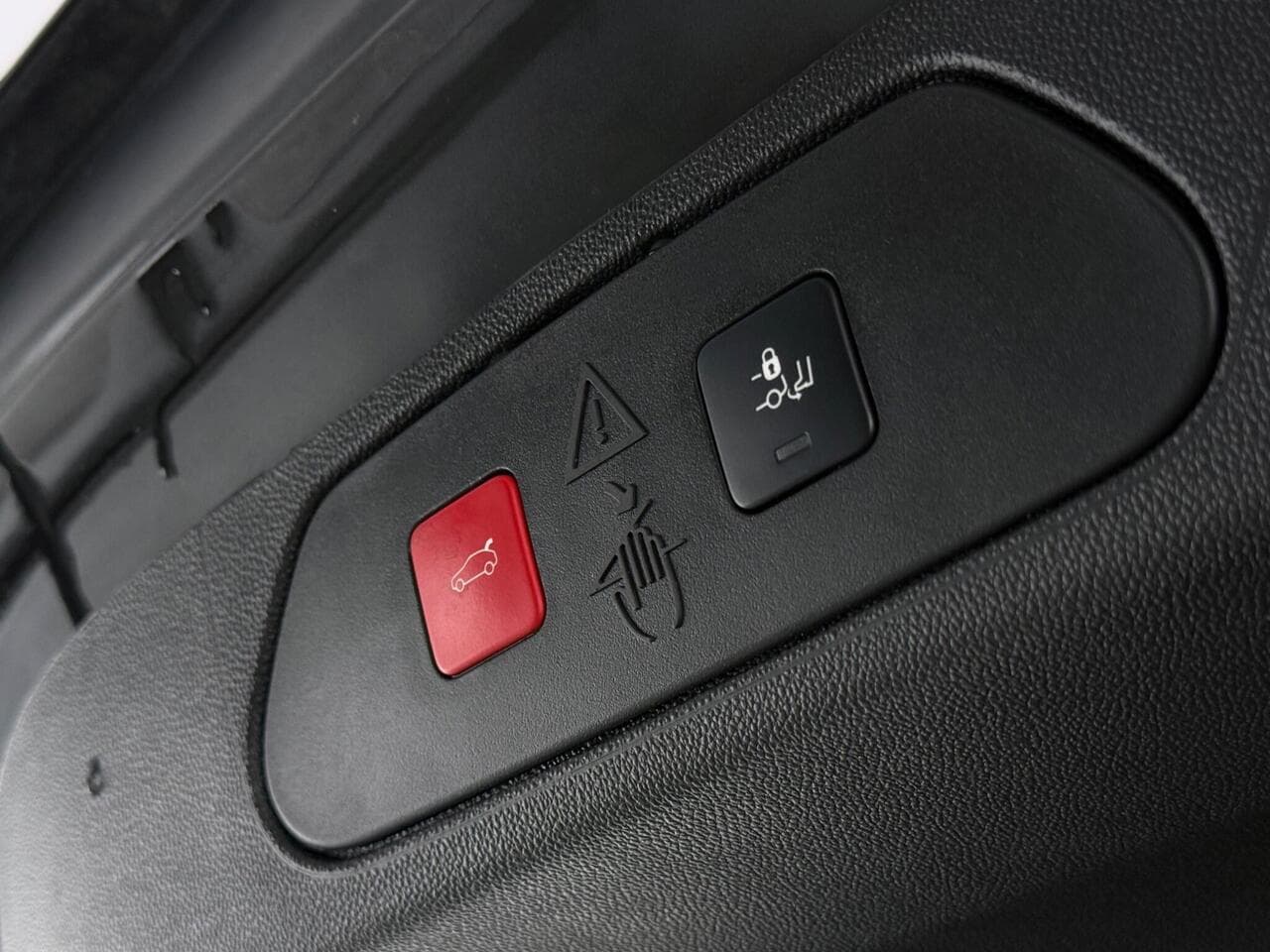 Vauxhall Grandland thumbnail Misc Controls
