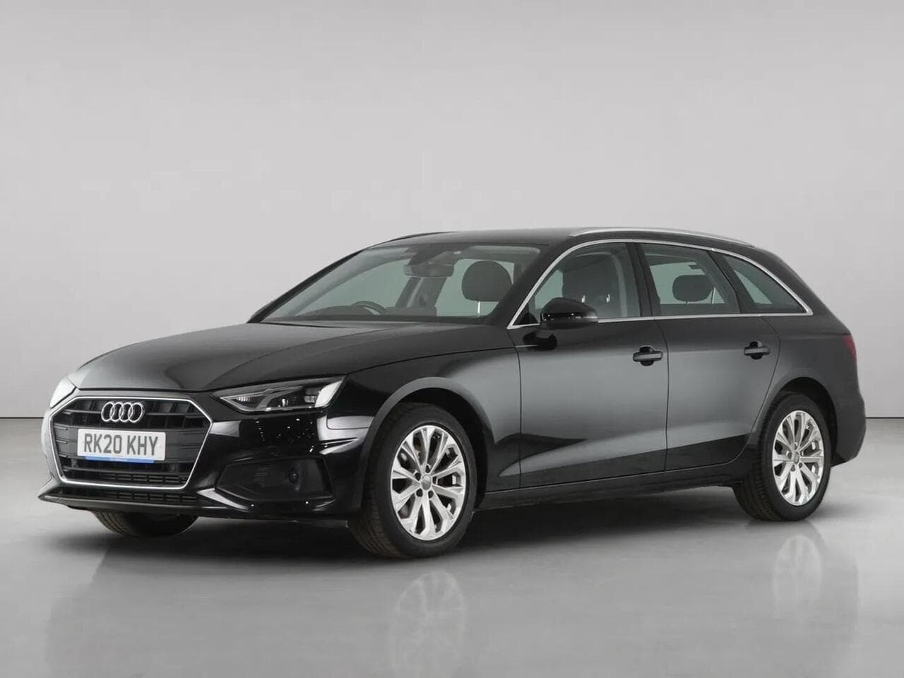 Audi A4 Avant thumbnail Front Left