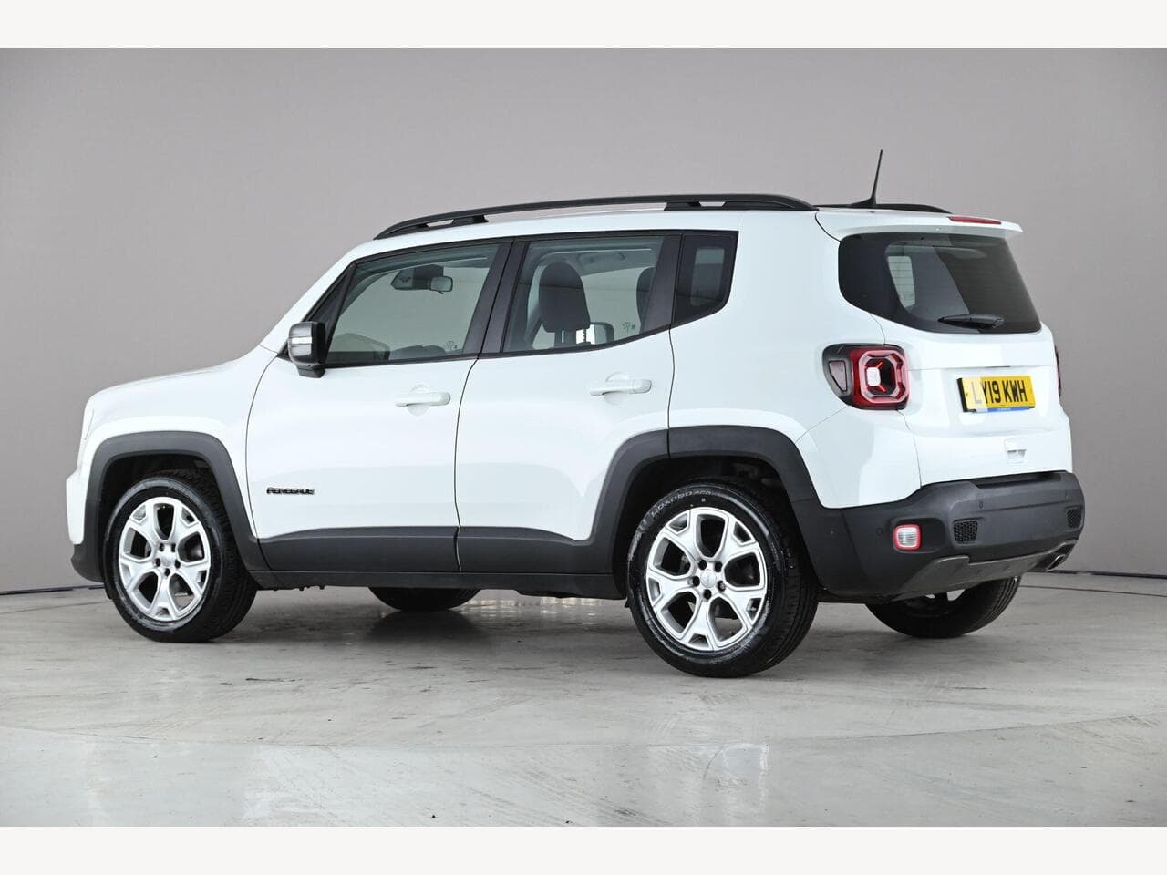 Jeep Renegade thumbnail Side Left