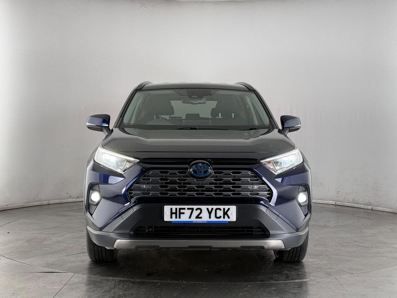 Toyota RAV4 thumbnail Front