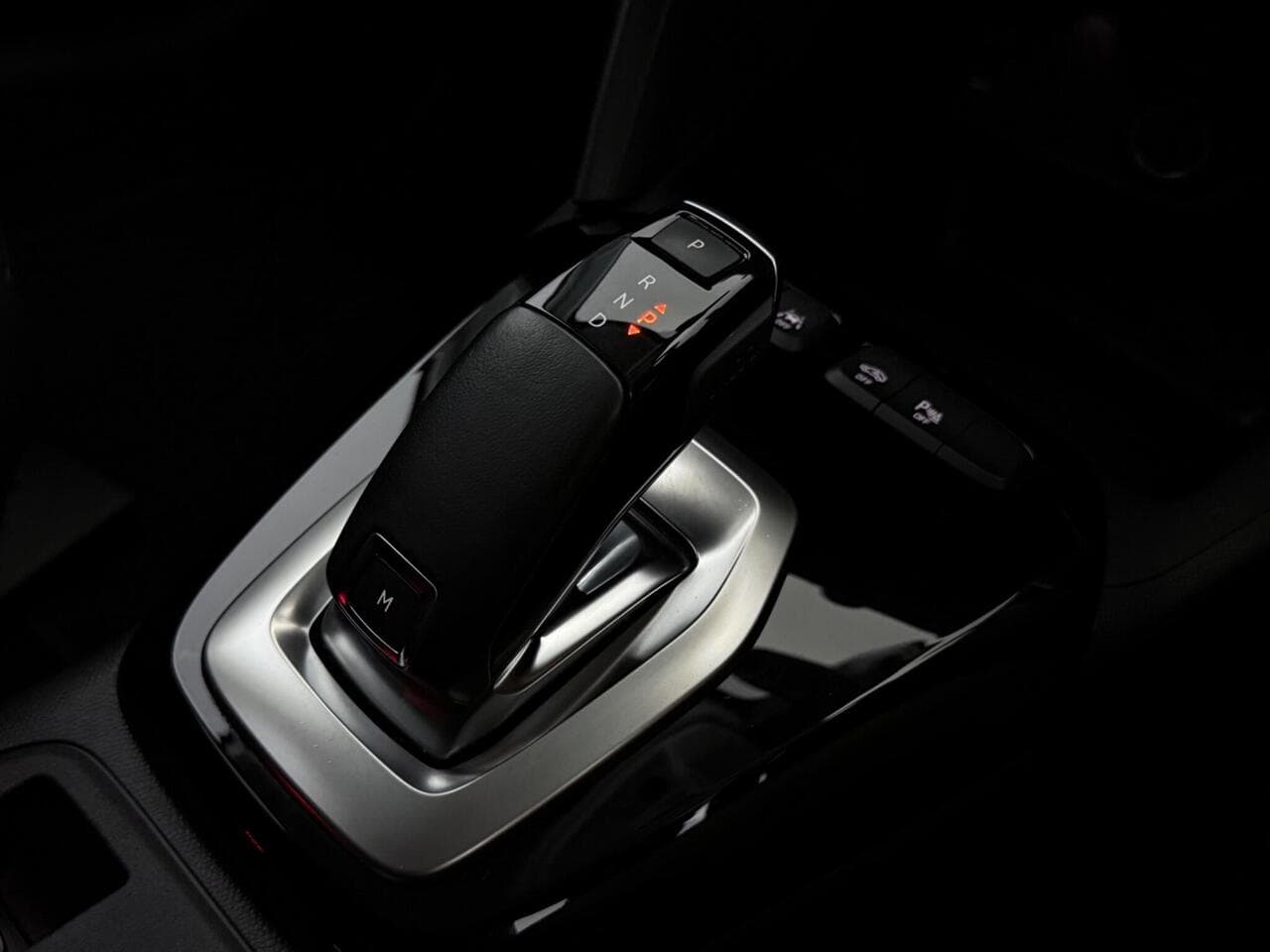 Vauxhall Corsa thumbnail Interior Front