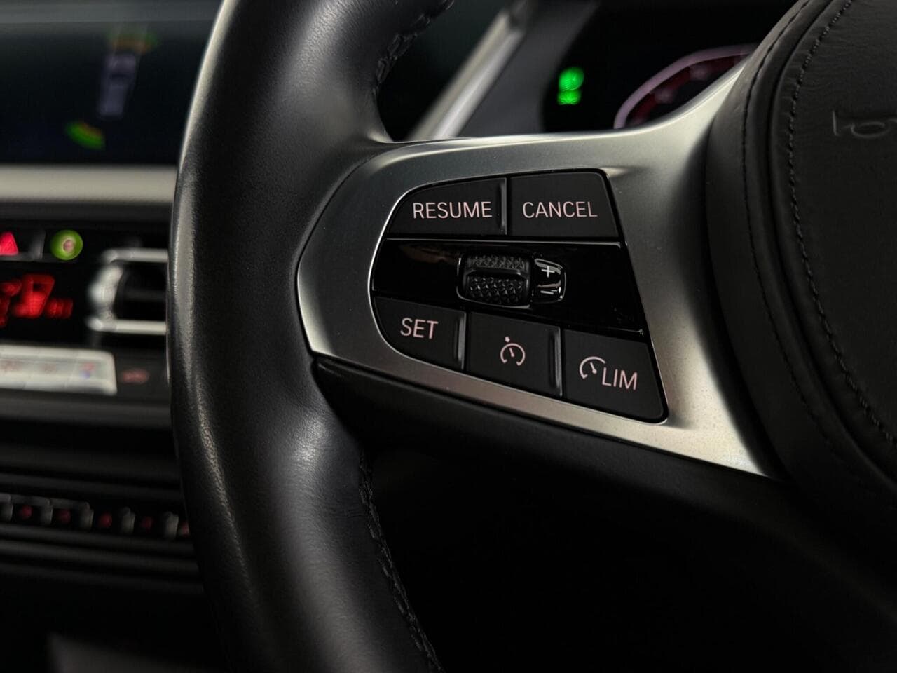 BMW 1 Series thumbnail Misc Controls