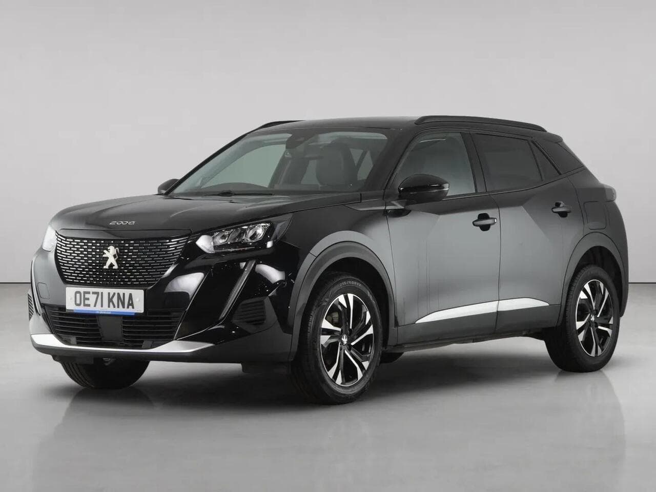 Peugeot 2008 thumbnail Front Left