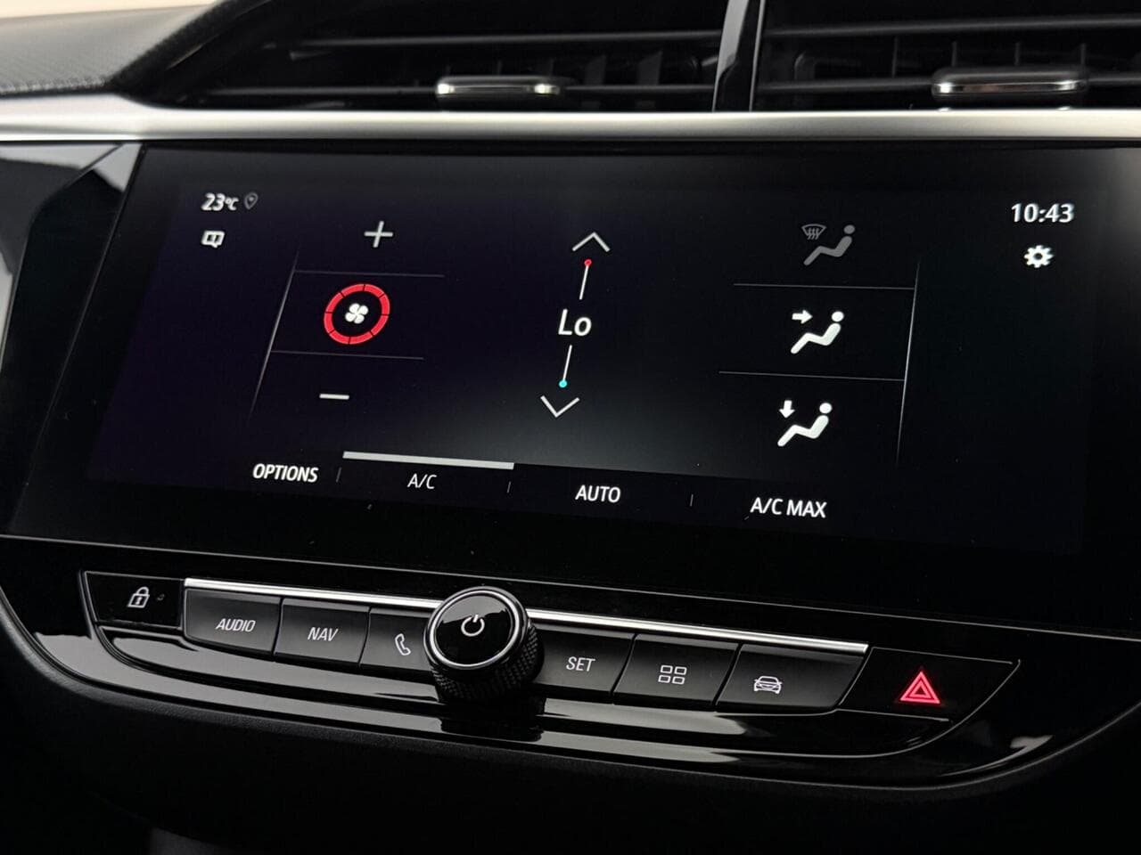 Vauxhall Corsa thumbnail Infotainment System