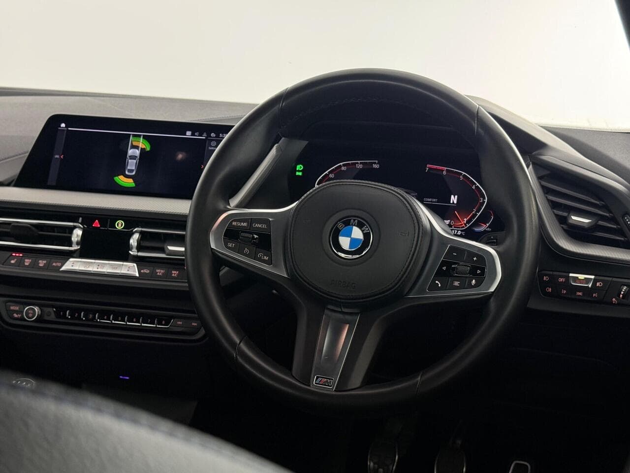 BMW 2 Series Gran Coupe thumbnail Steering Wheel