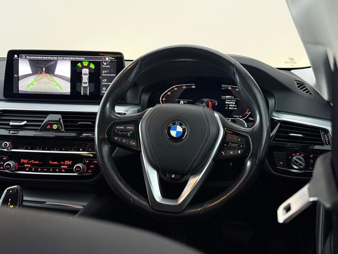 BMW 5 Series thumbnail Steering Wheel