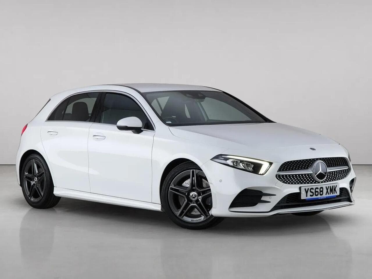 Mercedes-Benz A Class - Mercedes-Benz A Class 2.0 A250 AMG Line (Premium) 7G-DCT Euro 6 (s/s) 5dr