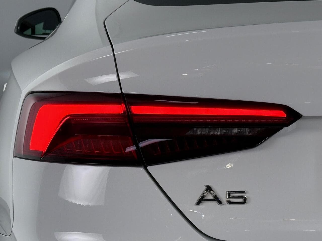 Audi A5 thumbnail Lights Rear