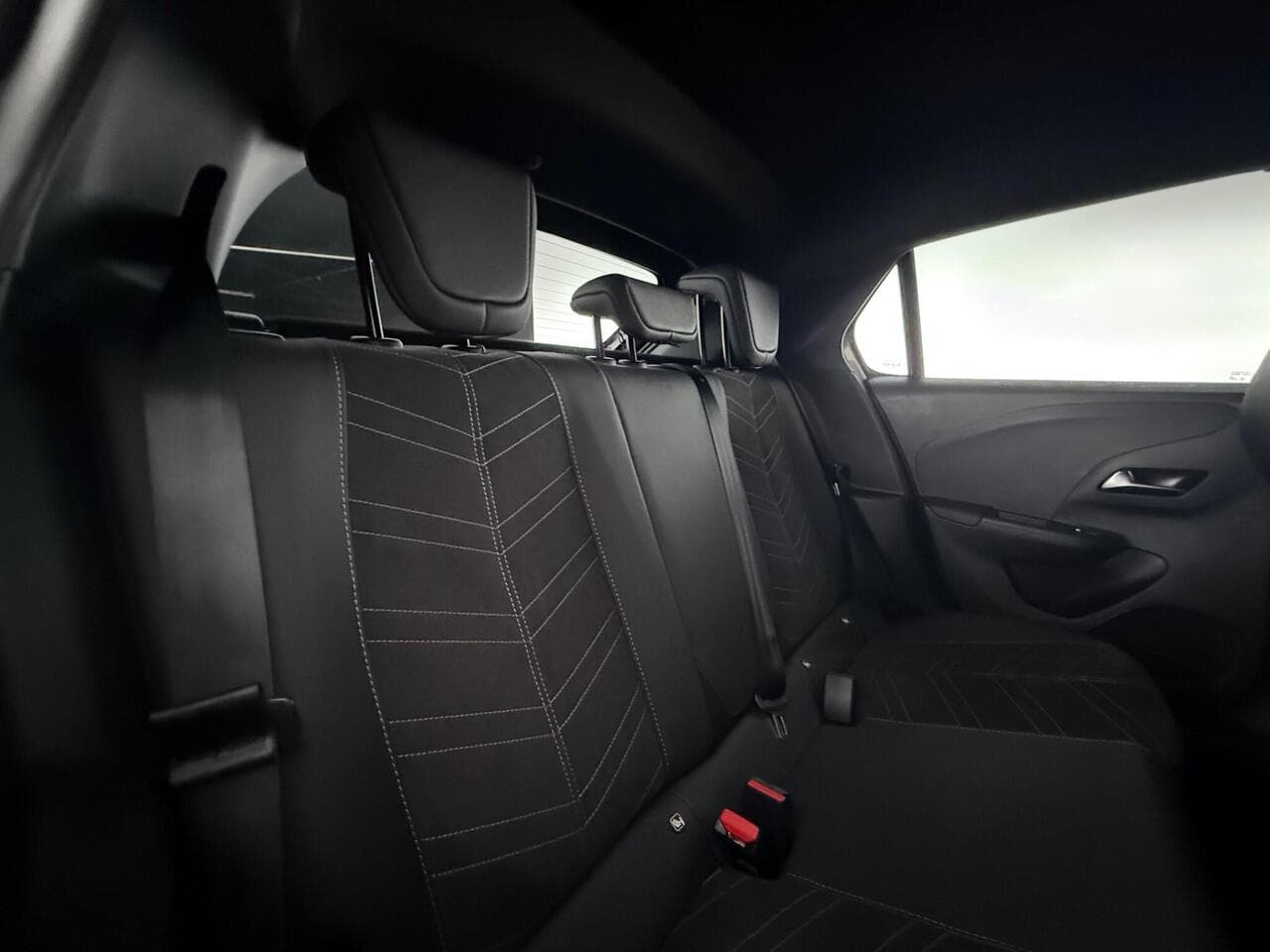 Vauxhall Corsa thumbnail Seats Rear