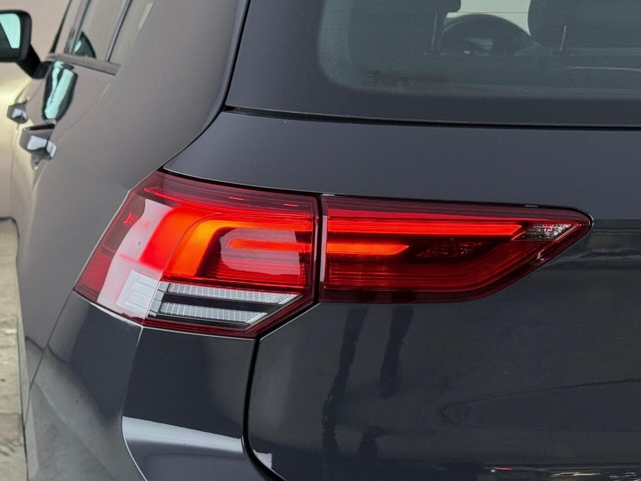 Volkswagen Golf thumbnail Lights Rear
