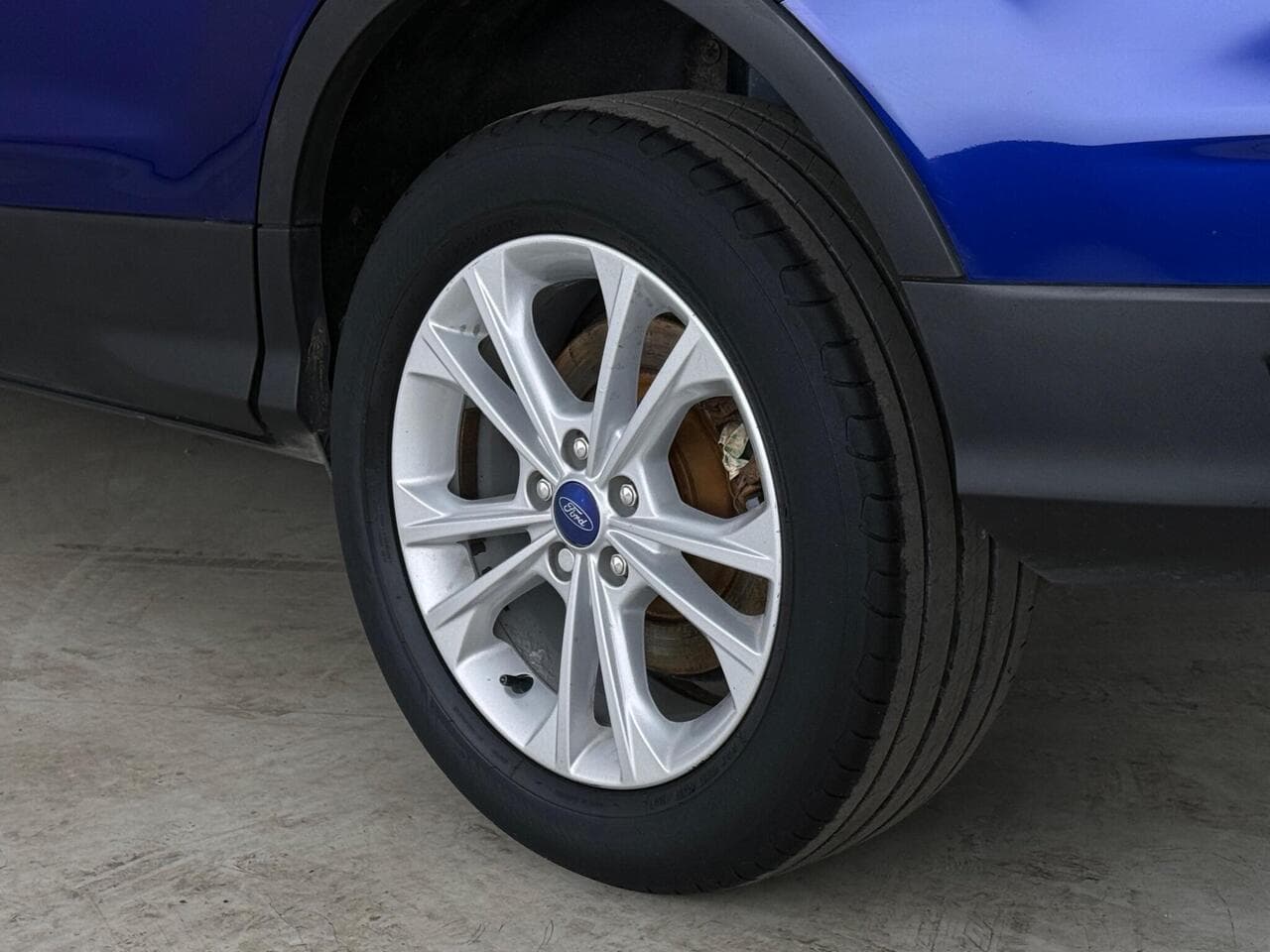 Ford Kuga thumbnail Wheel