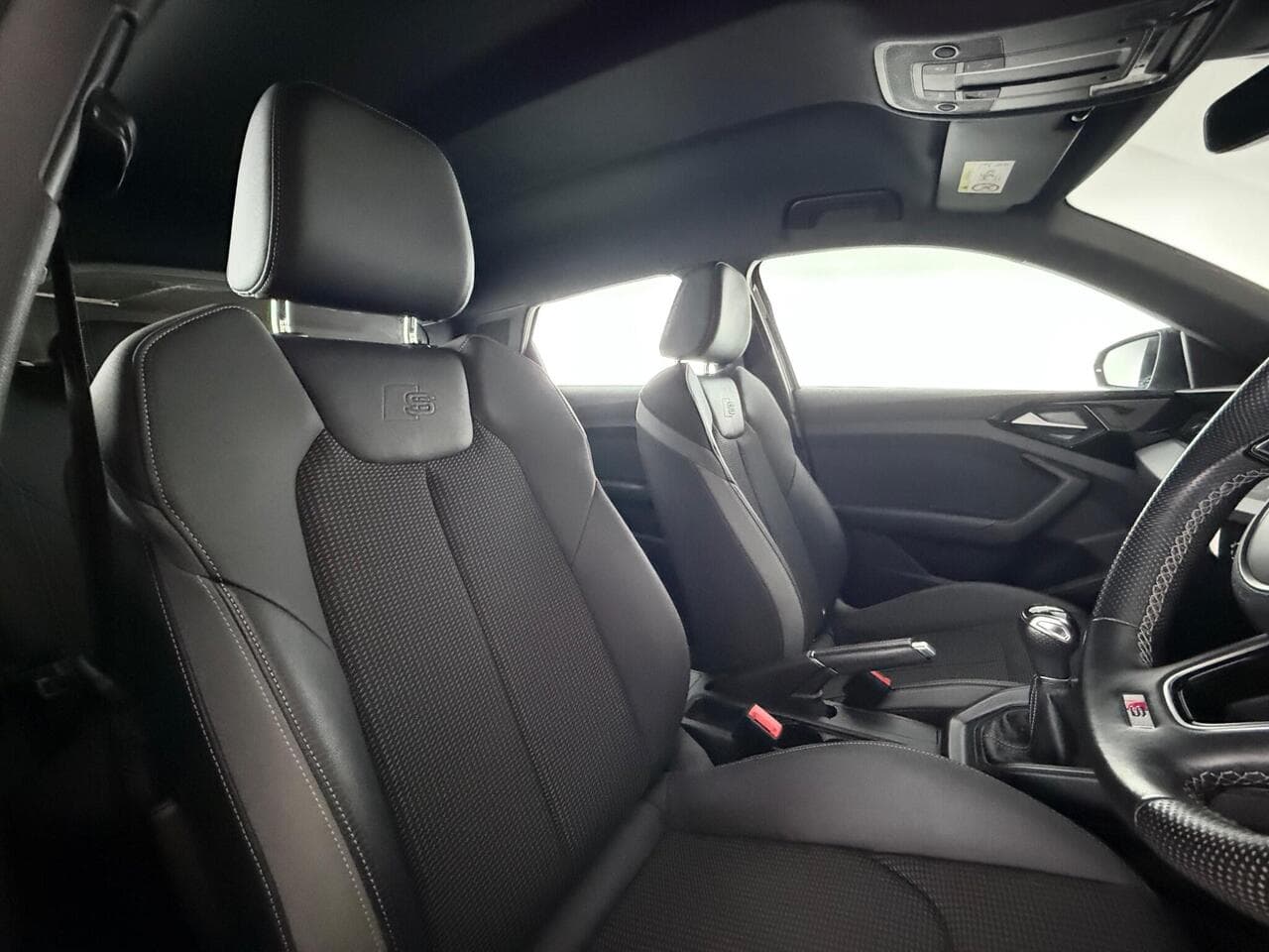 Audi A1 thumbnail Seat Driver