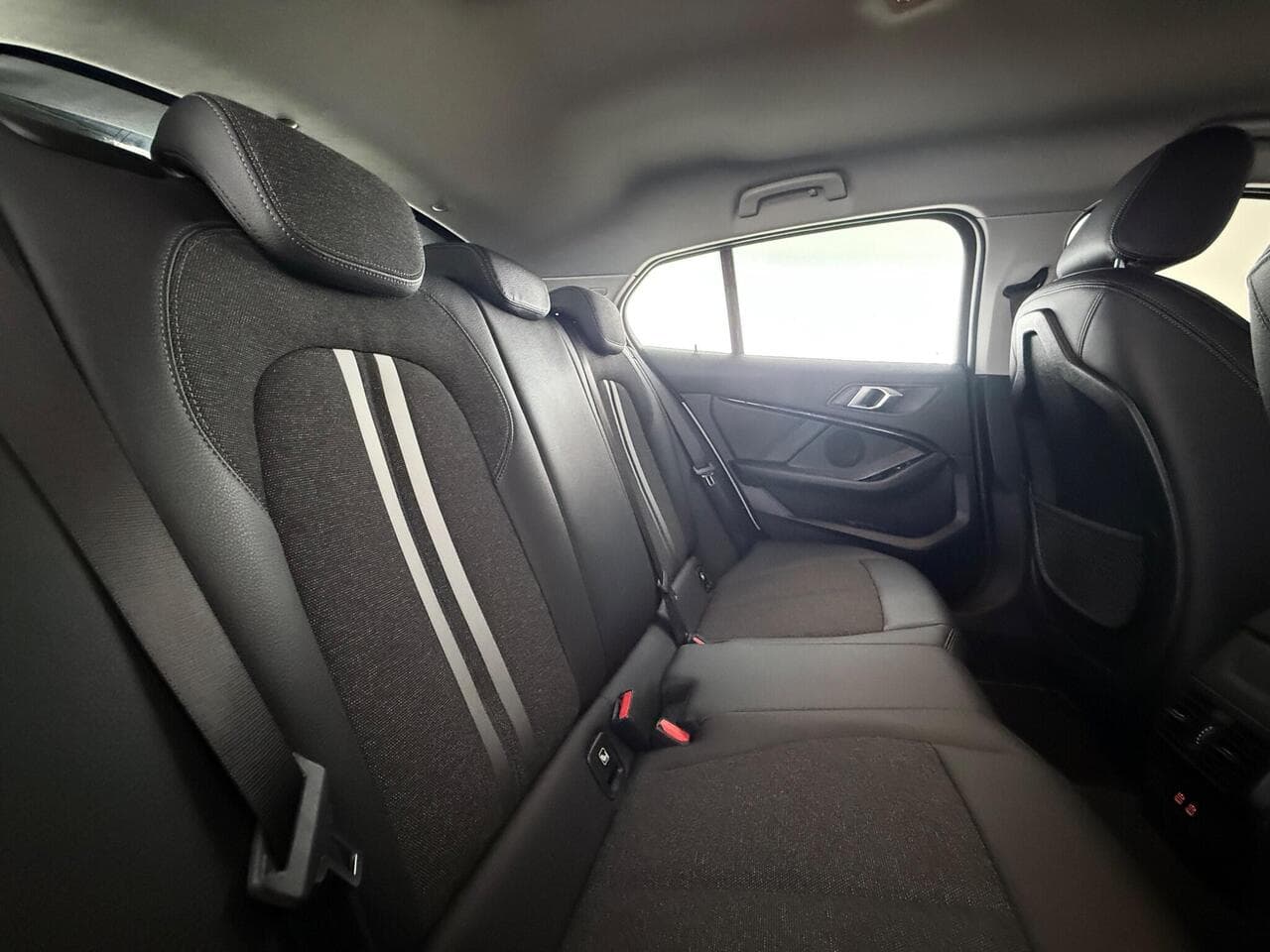 BMW 1 Series thumbnail Seats Rear