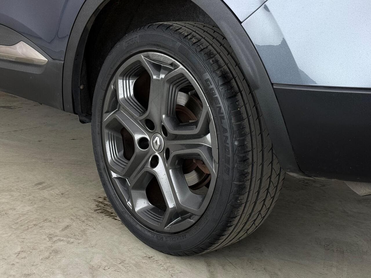Renault Kadjar thumbnail Wheel