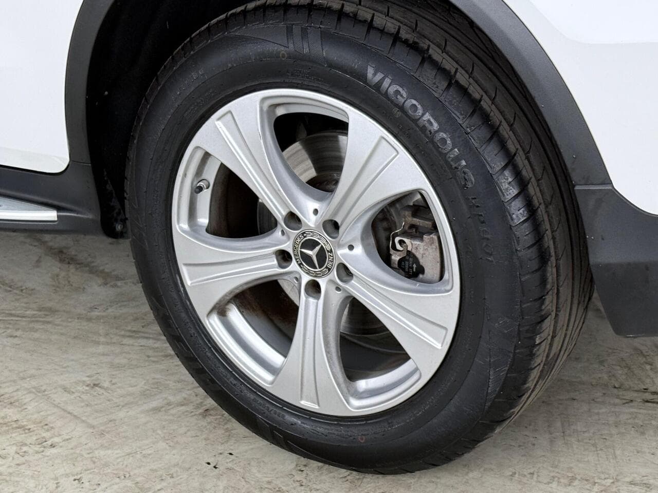 Mercedes-Benz GLC thumbnail Wheel
