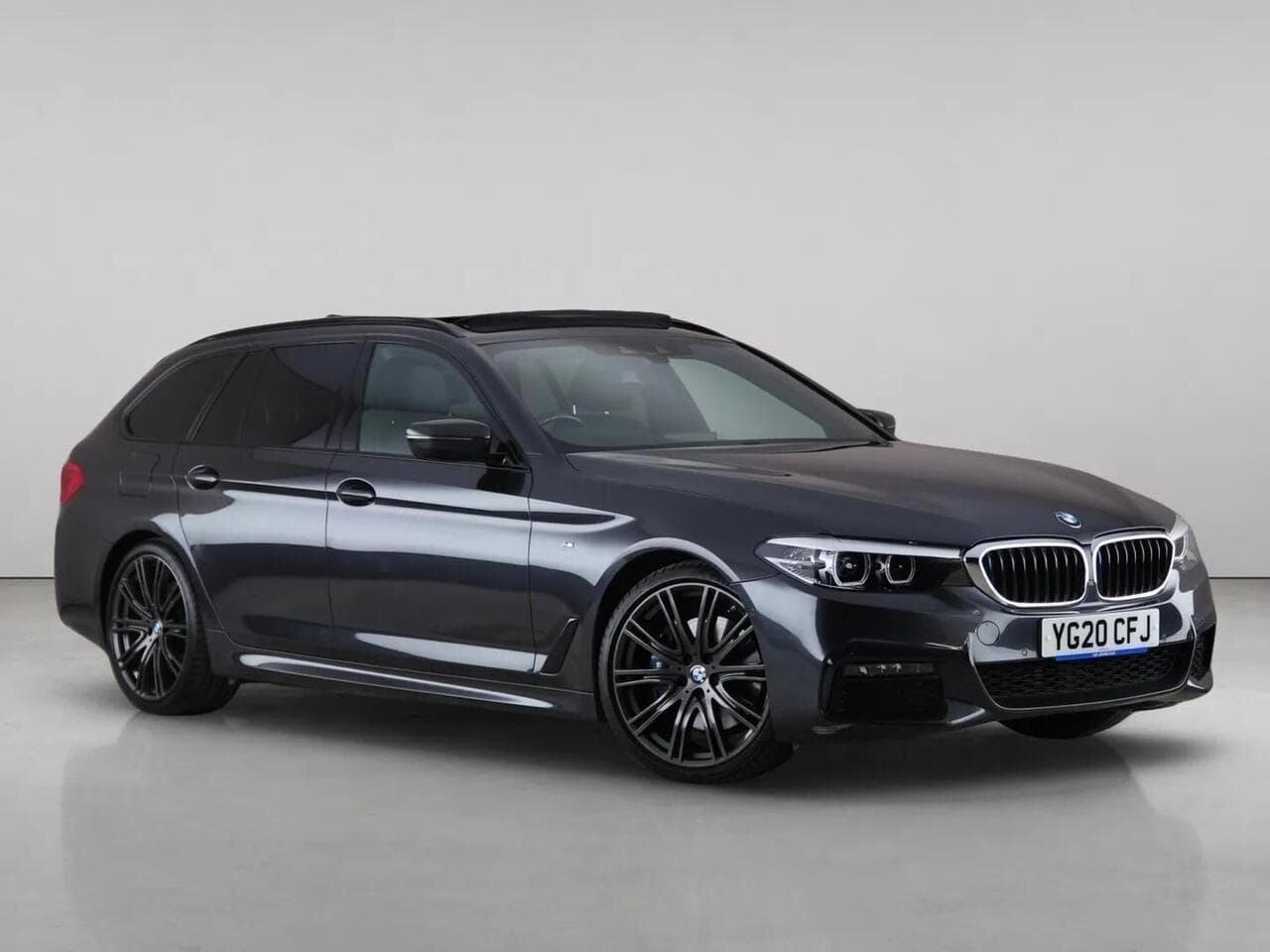 BMW 5 Series - BMW 5 Series 3.0 530d M Sport Touring Auto Euro 6 (s/s) 5dr
