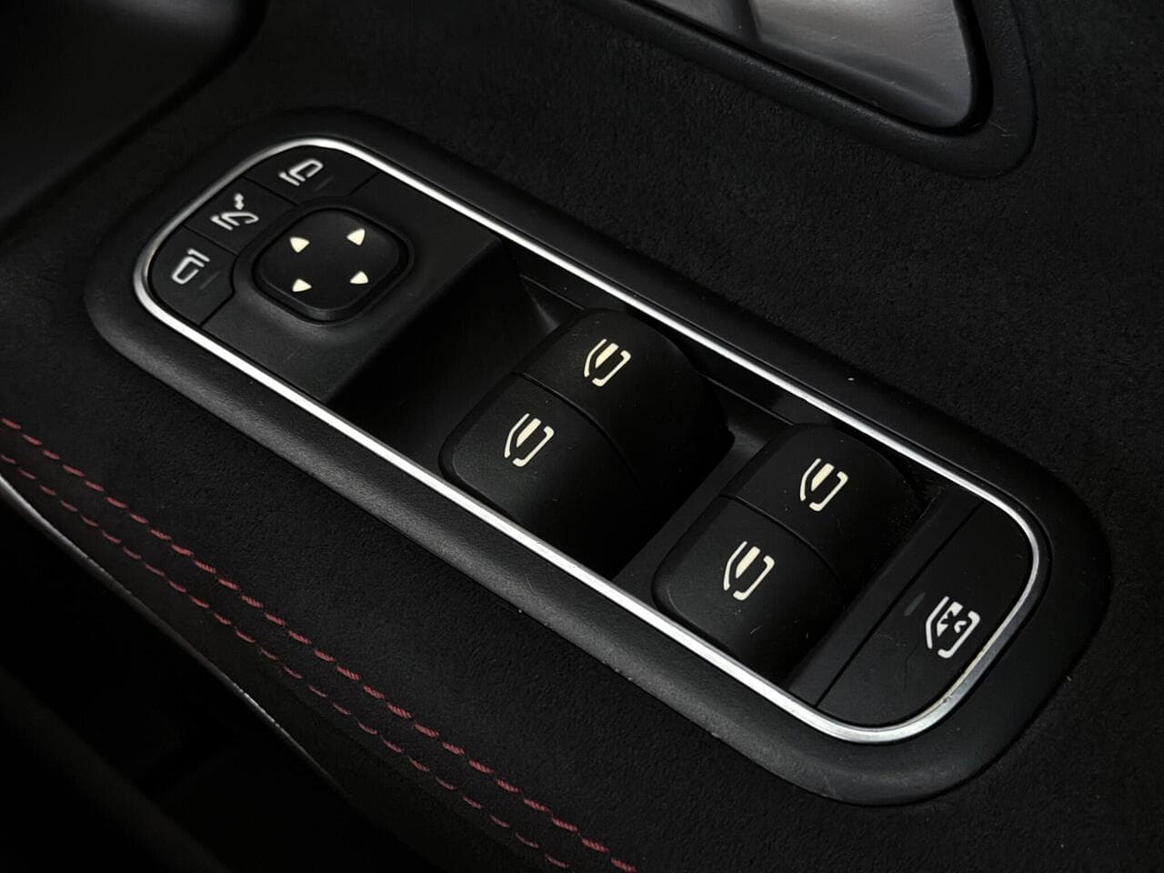 Mercedes-Benz A Class thumbnail Misc Controls