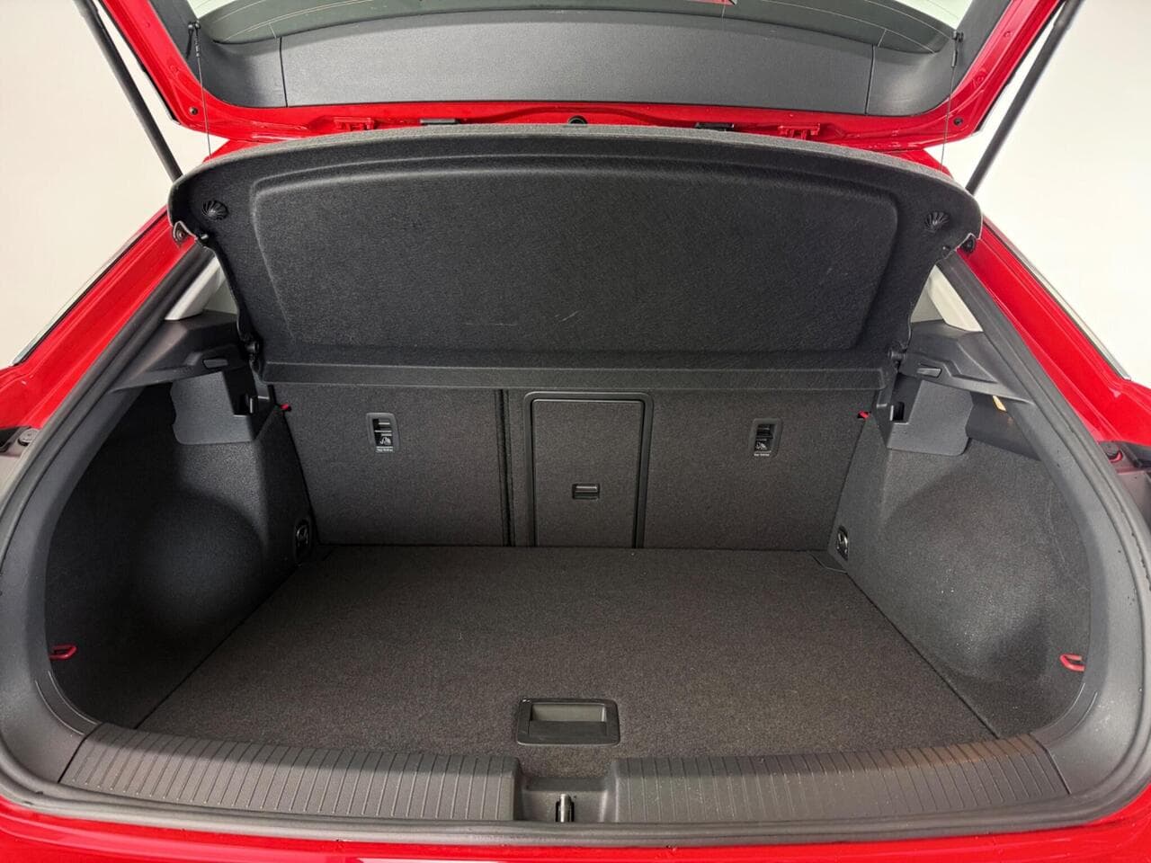 Volkswagen T-Roc thumbnail Boot