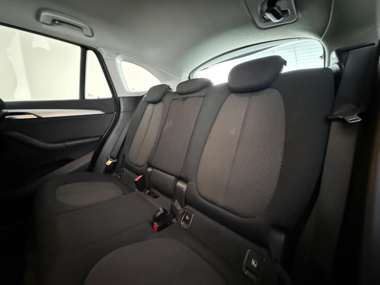 BMW X1 thumbnail Seats Rear