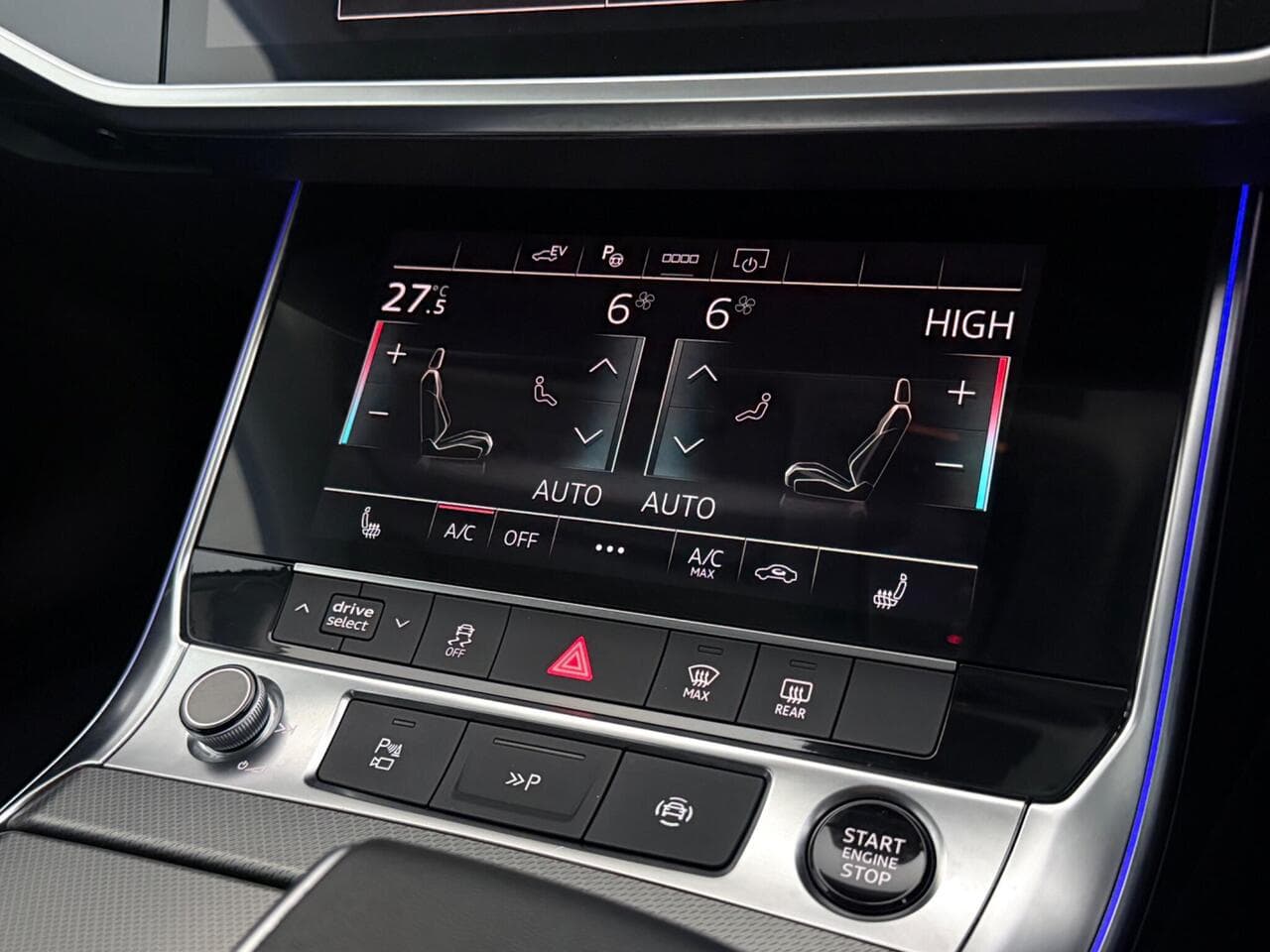 Audi A6 Avant thumbnail Infotainment System