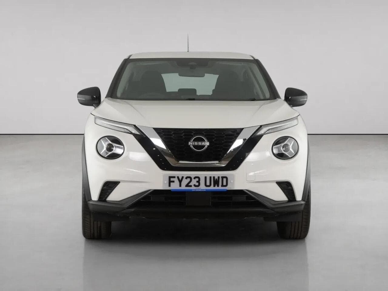 Nissan Juke thumbnail Front