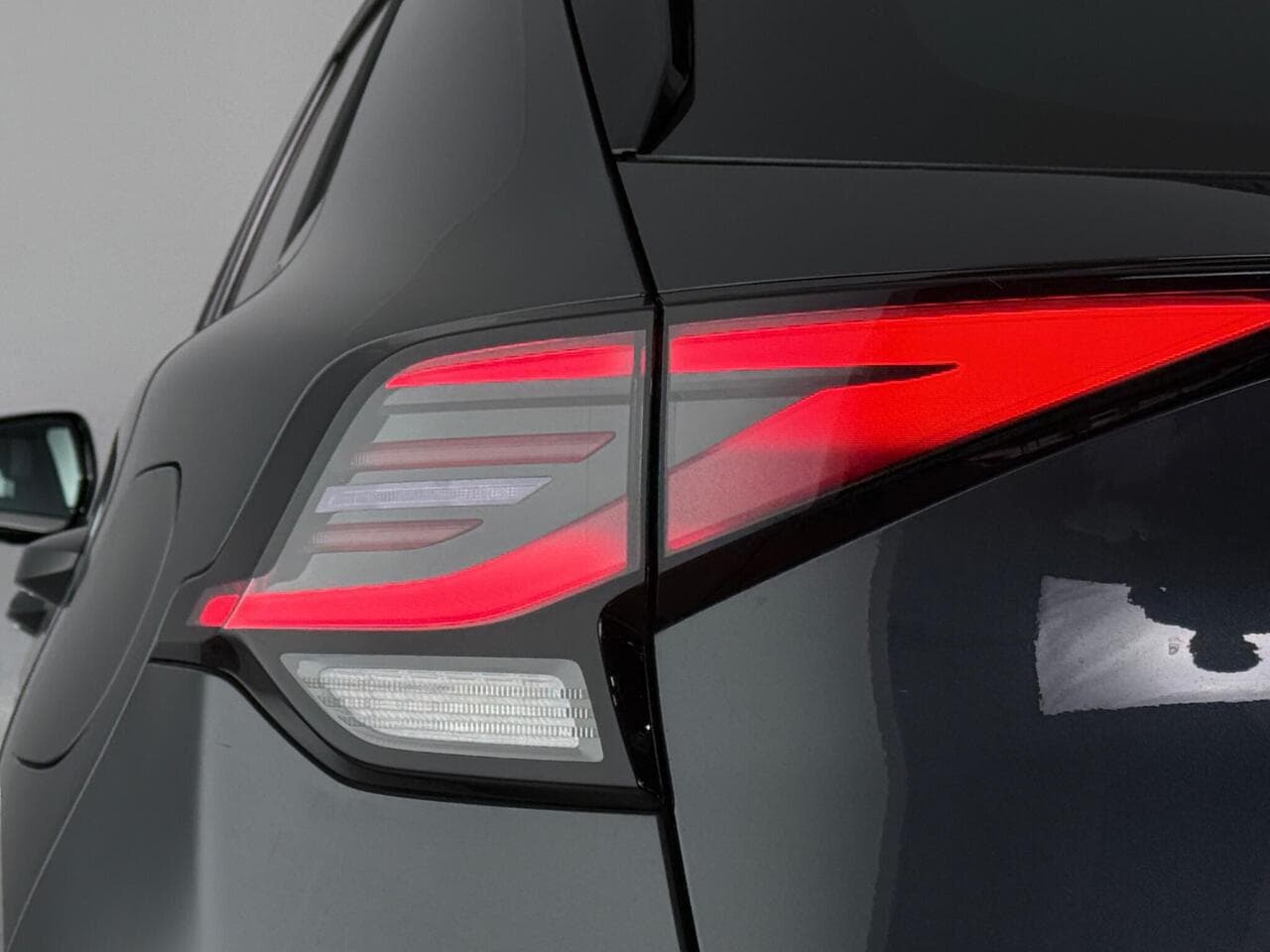 Kia Sportage thumbnail Lights Rear
