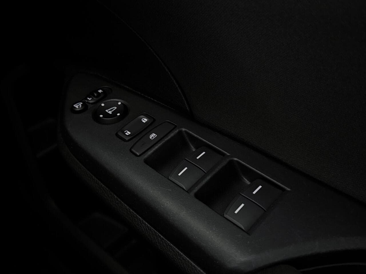 Honda Civic thumbnail Misc Controls