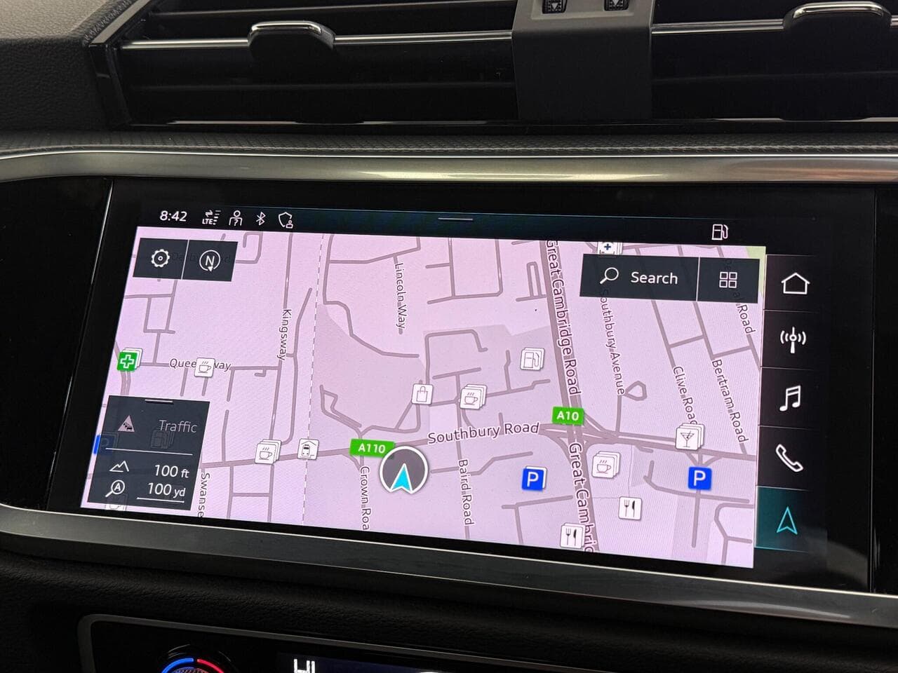 Audi Q3 thumbnail Infotainment System