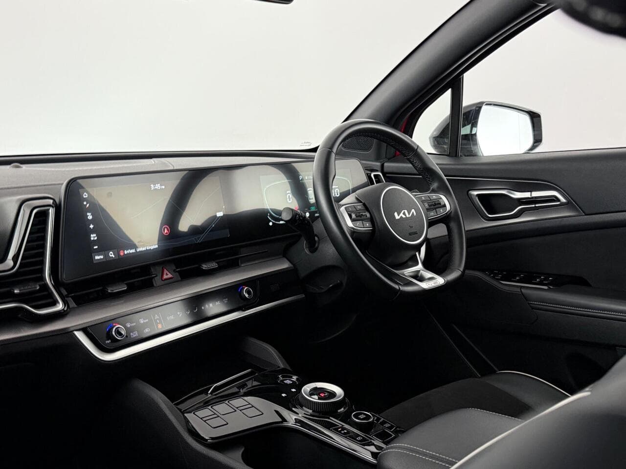 Kia Sportage thumbnail Interior Front