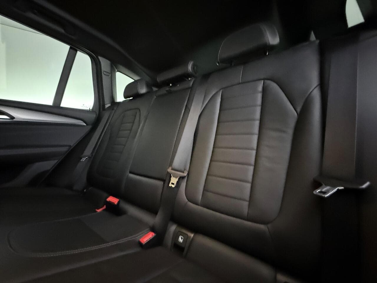 BMW X3 thumbnail Seats Rear