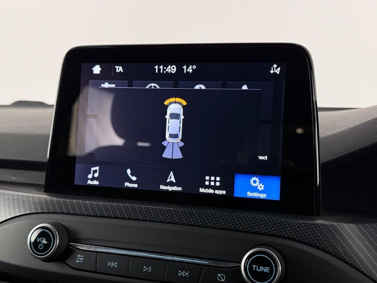 Ford Focus thumbnail Infotainment System