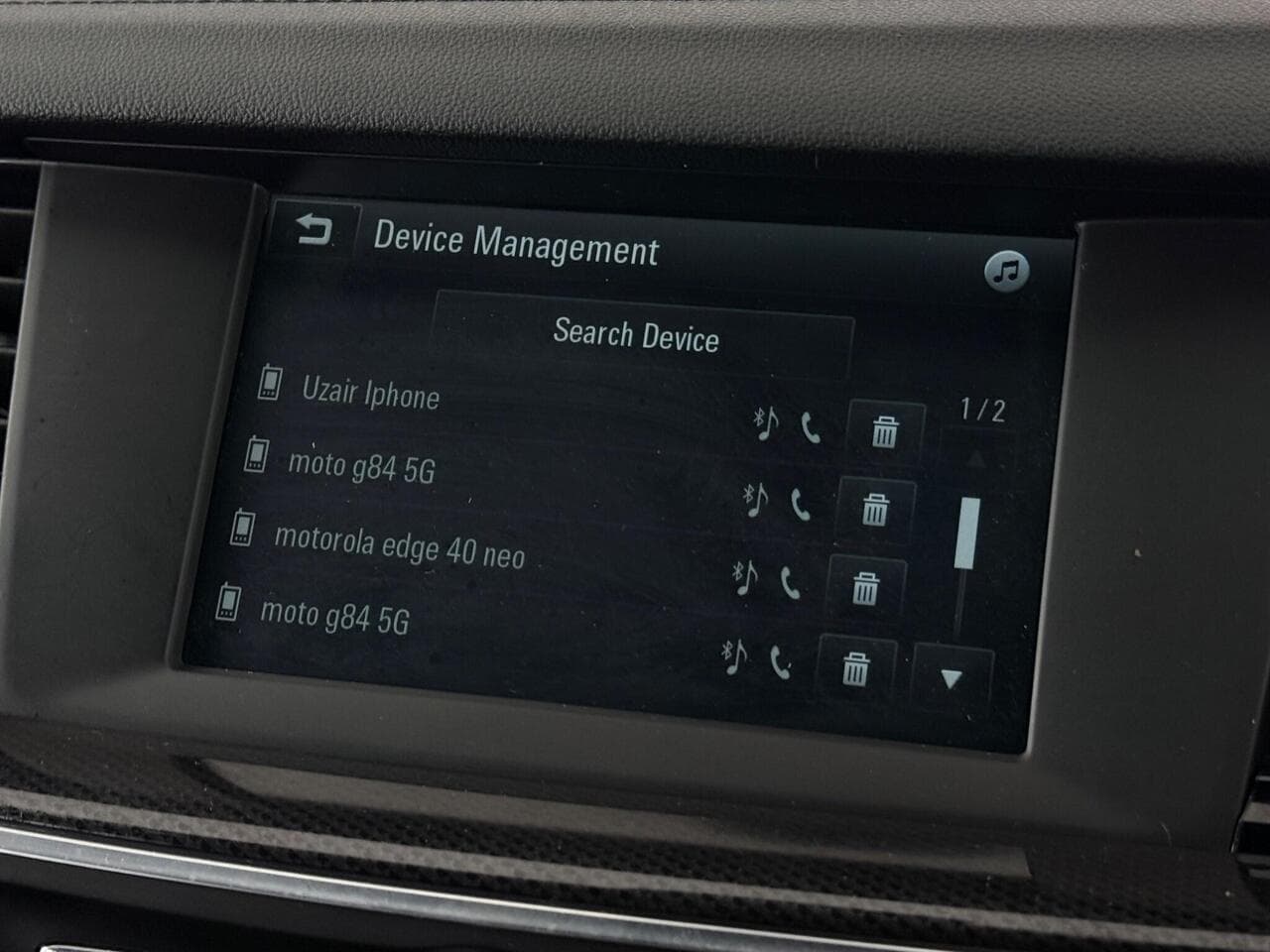 Vauxhall Insignia thumbnail Infotainment System
