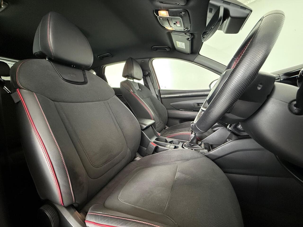 Hyundai TUCSON thumbnail Seat Driver