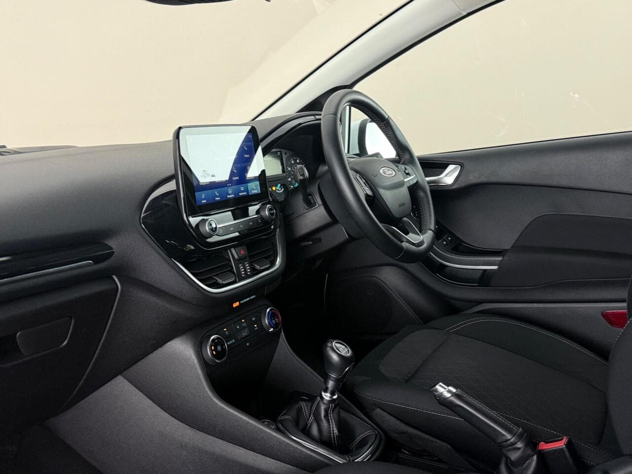 Ford Fiesta thumbnail Interior Front