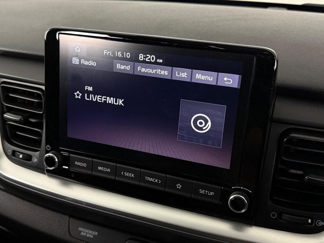 Kia Stonic thumbnail Infotainment System