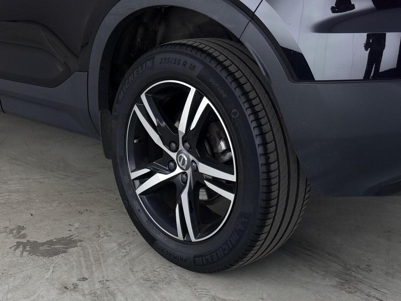 Volvo XC40 thumbnail Wheel