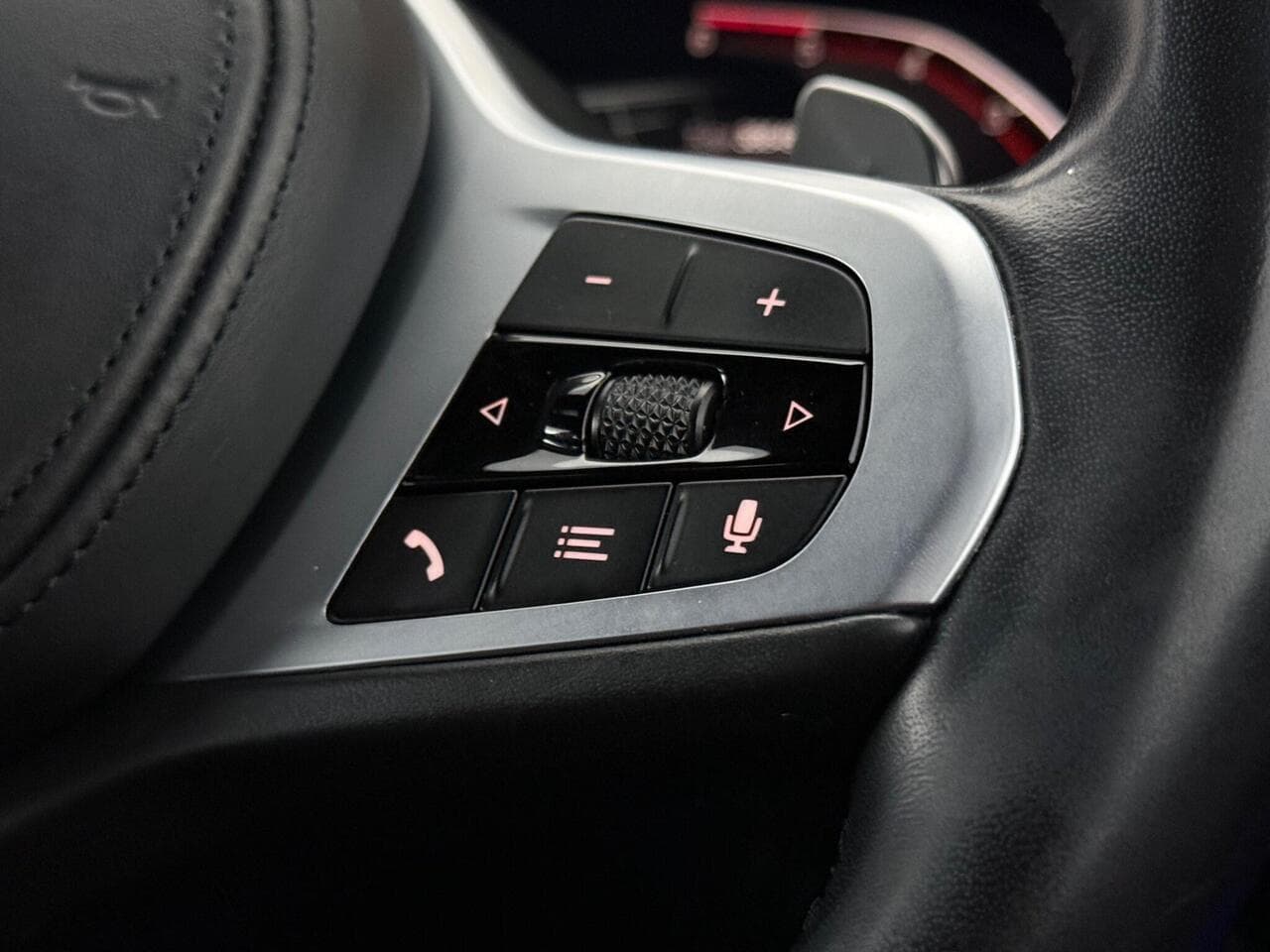 BMW 3 Series thumbnail Misc Controls