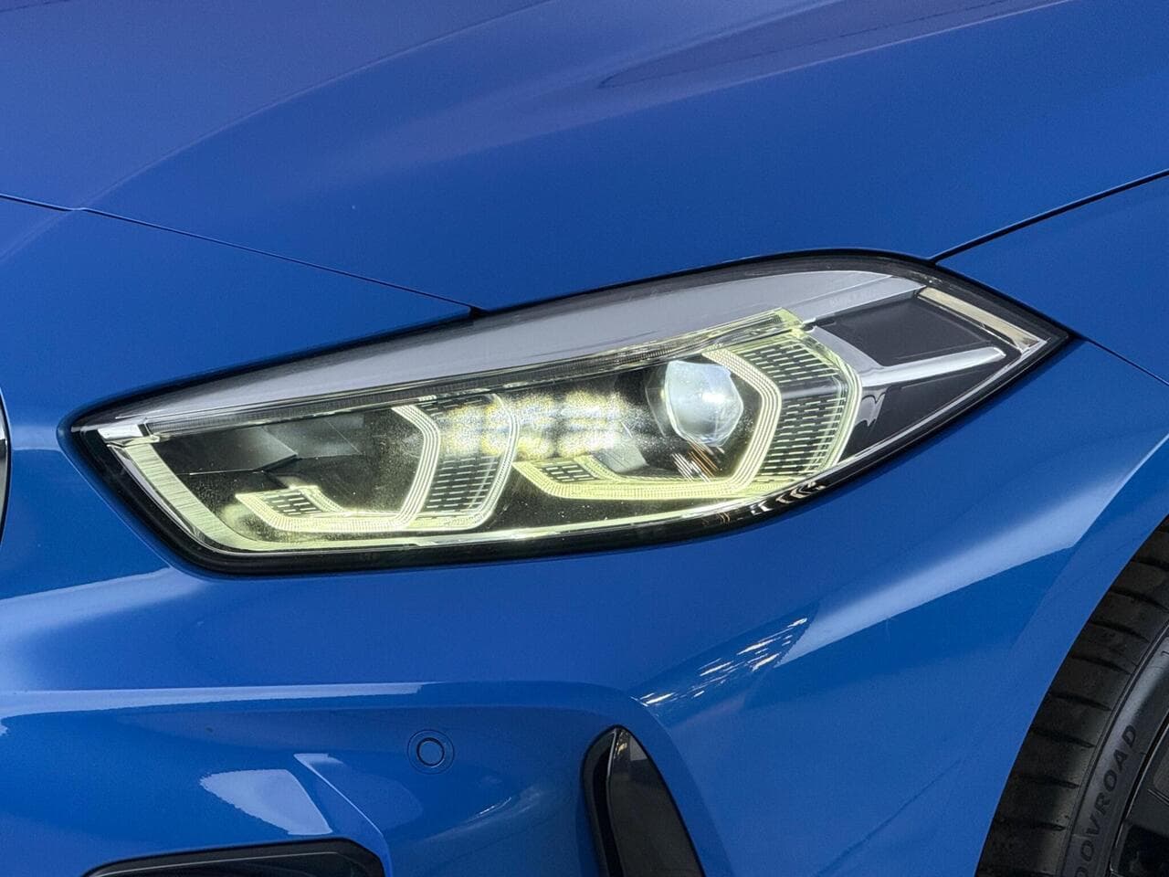 BMW 1 Series thumbnail Lights Front