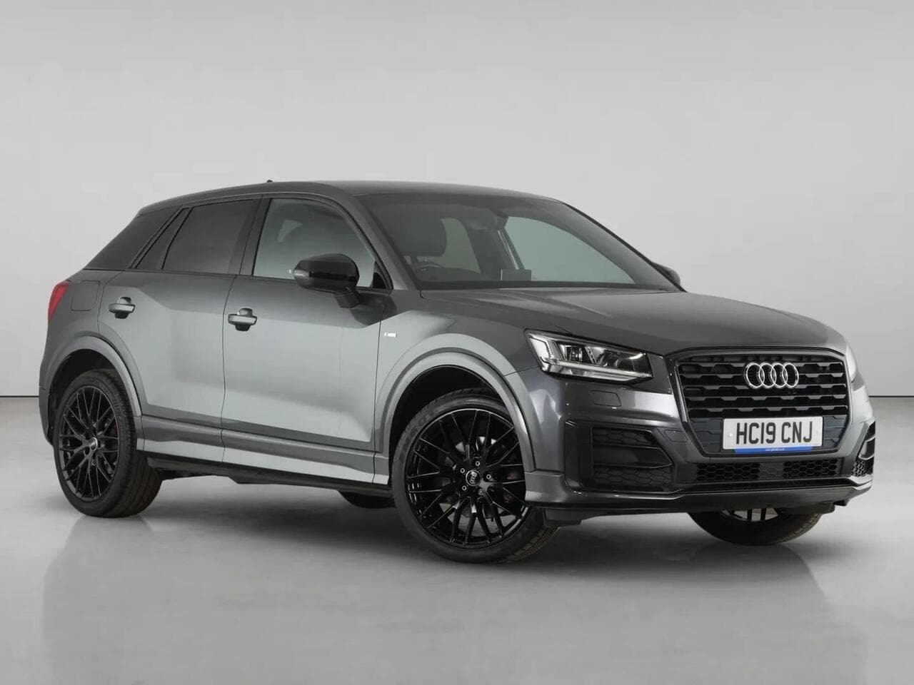 Audi Q2 - Audi Q2 1.5 TFSI CoD 35 Black Edition SUV 5dr Petrol S Tronic Euro 6 (s/s) (150 ps)