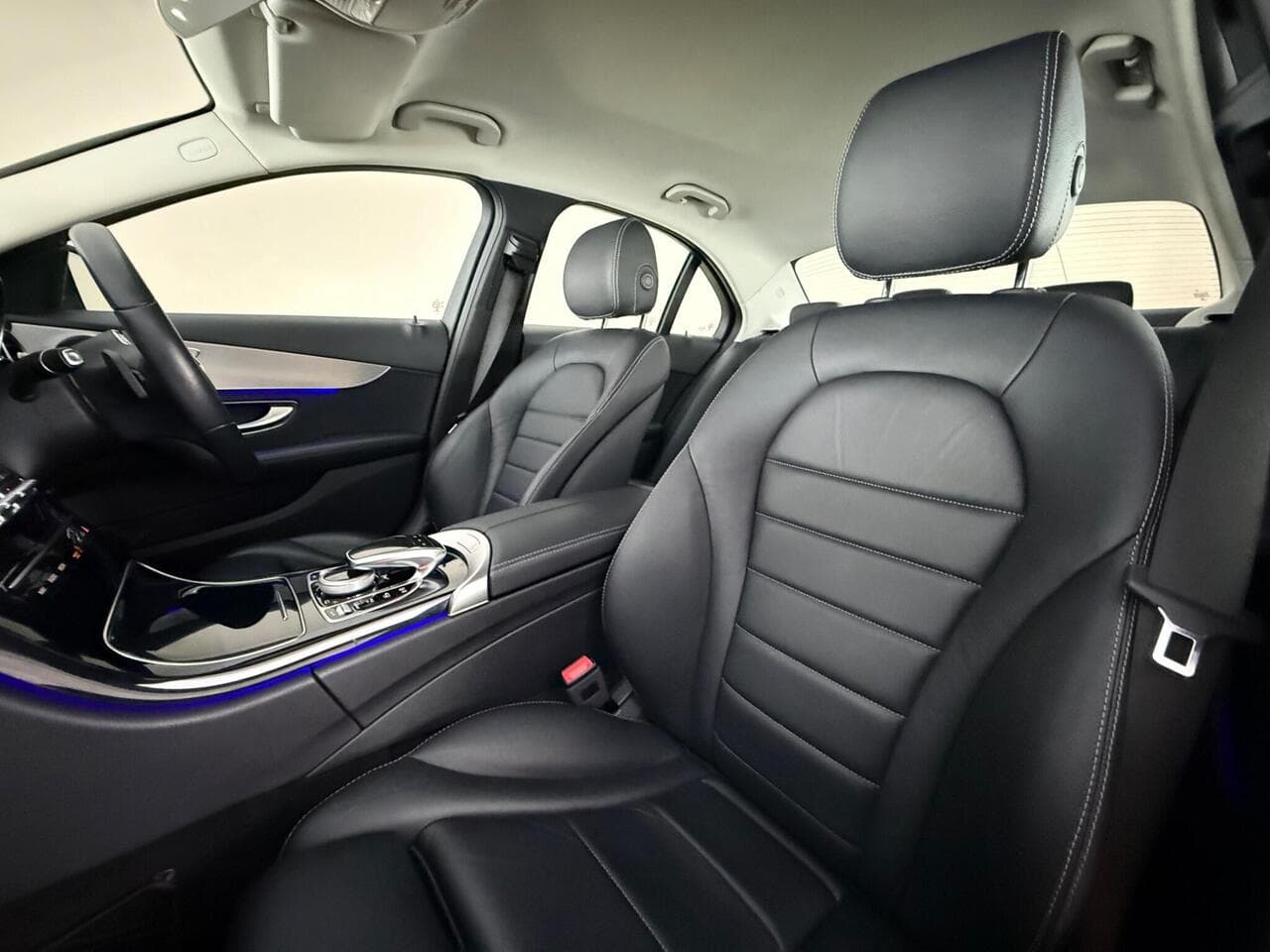 Mercedes-Benz C Class thumbnail Seat Front Passenger