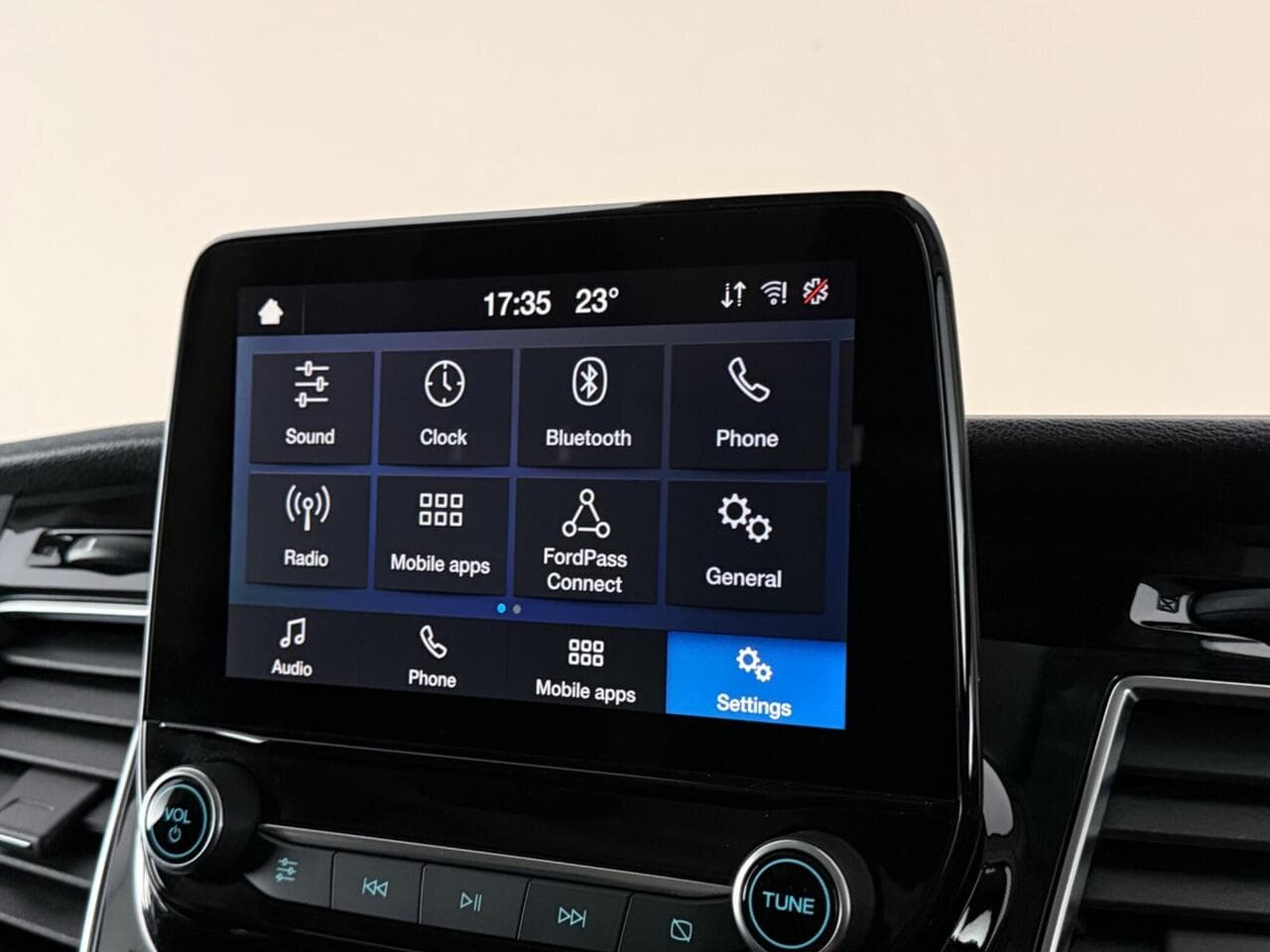 Ford Transit Custom thumbnail Infotainment System