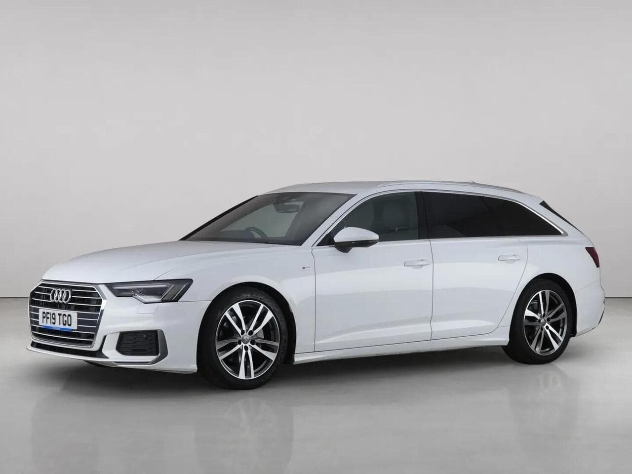 Audi A6 Avant thumbnail Front Left
