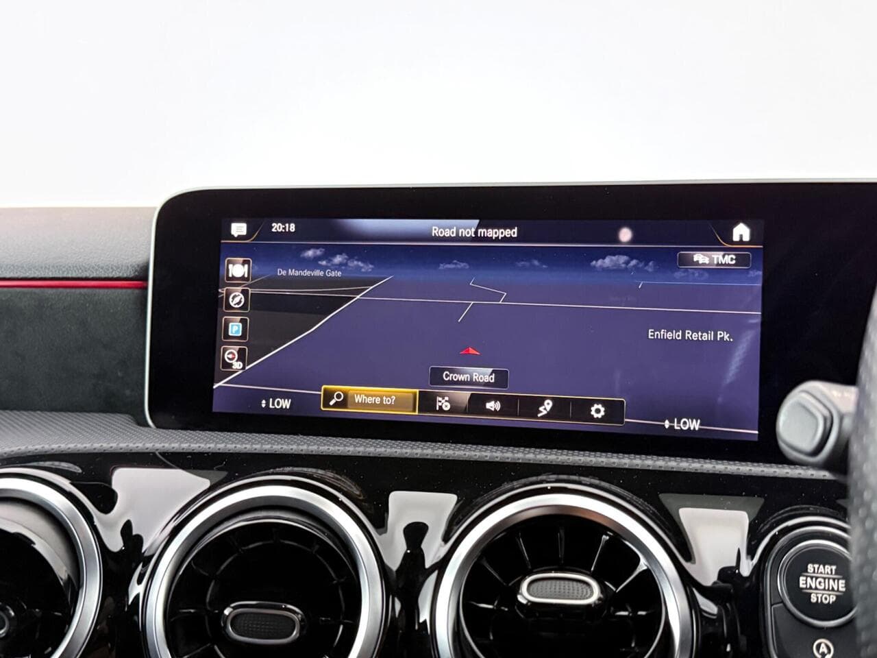 Mercedes-Benz A Class thumbnail Infotainment System