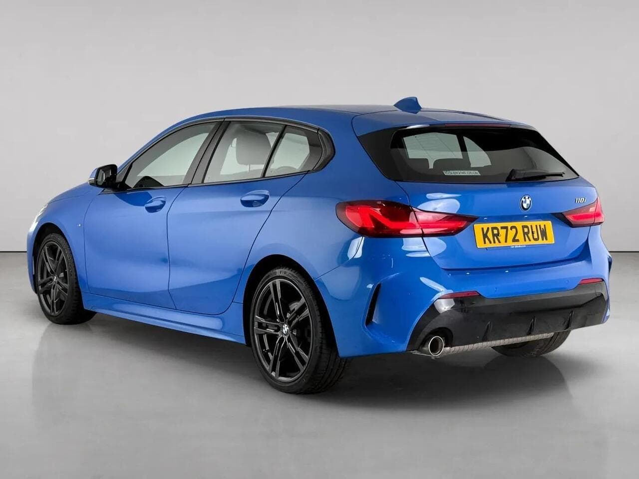 BMW 1 Series thumbnail Rear Left