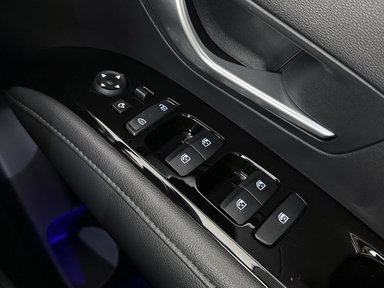 Hyundai TUCSON thumbnail Misc Controls