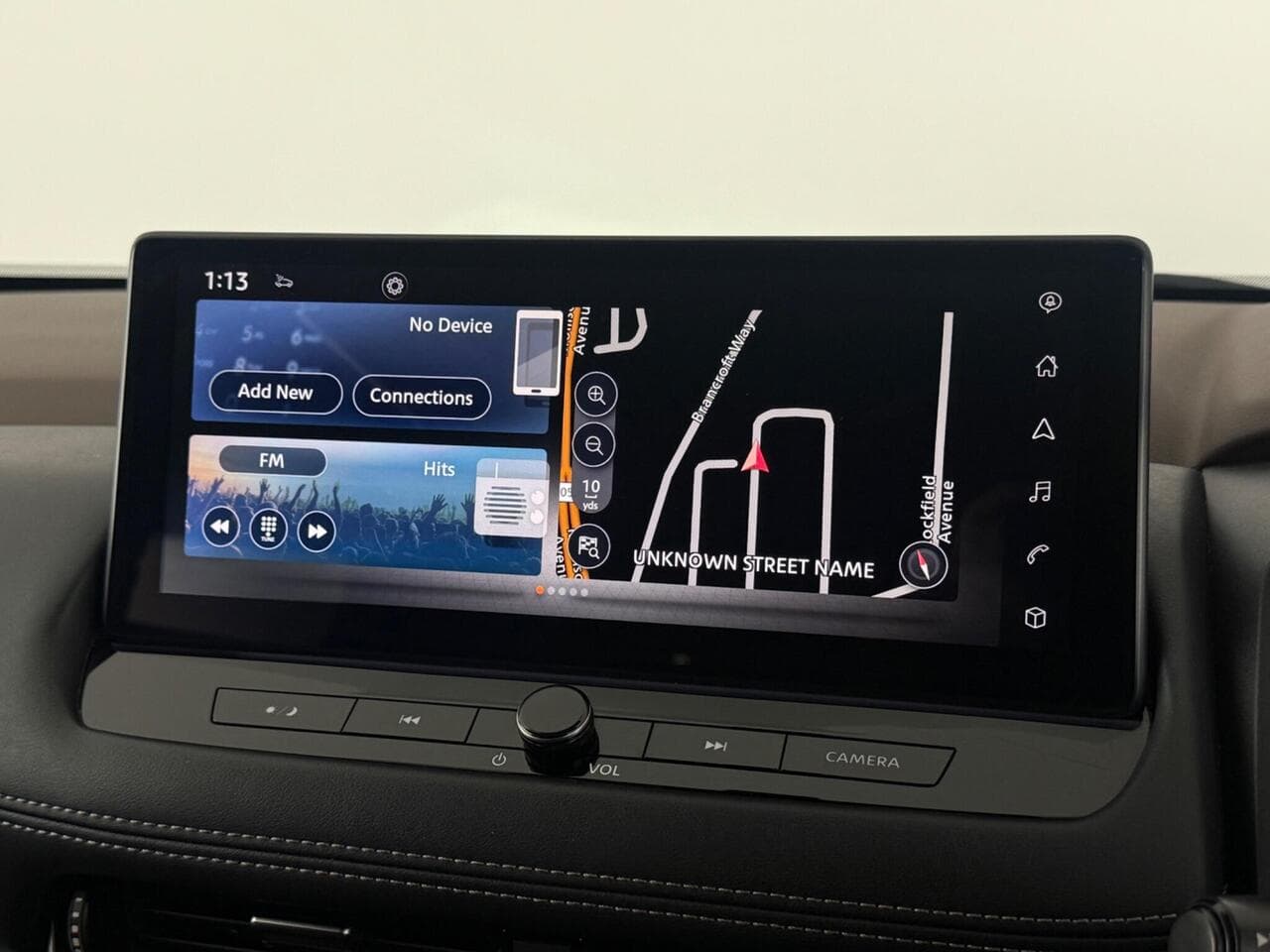 Nissan X-Trail thumbnail Infotainment System