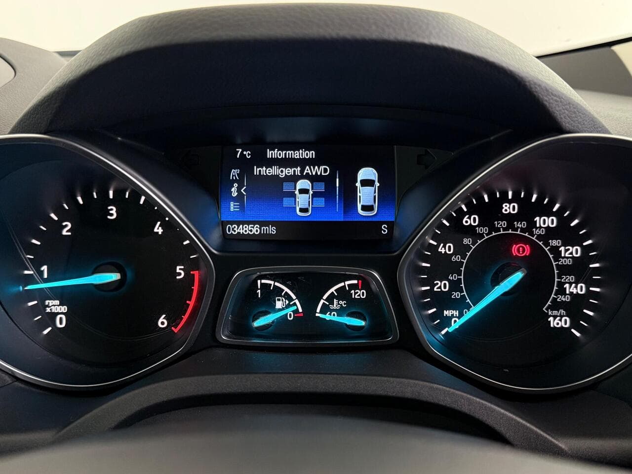 Ford Kuga thumbnail Driver Instruments